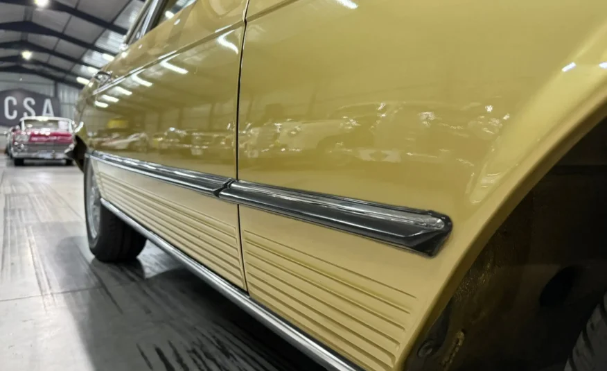 1977 Mercedes-Benz R107 450SL