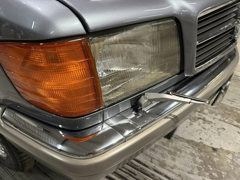 1991 Mercedes-Benz W126 560SEC