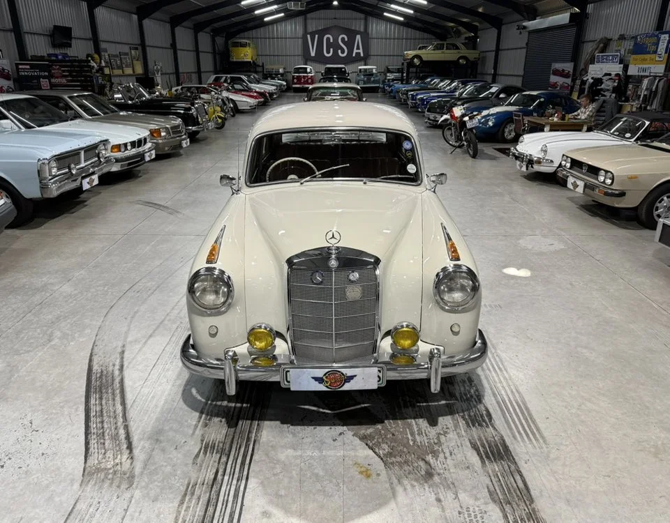 1959 Mercedes-Benz Ponton 219