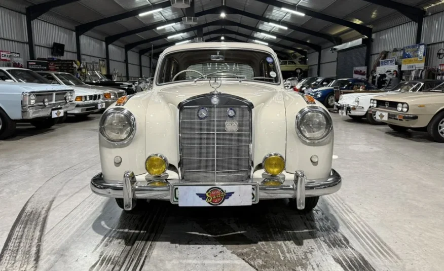 1959 Mercedes-Benz Ponton 219