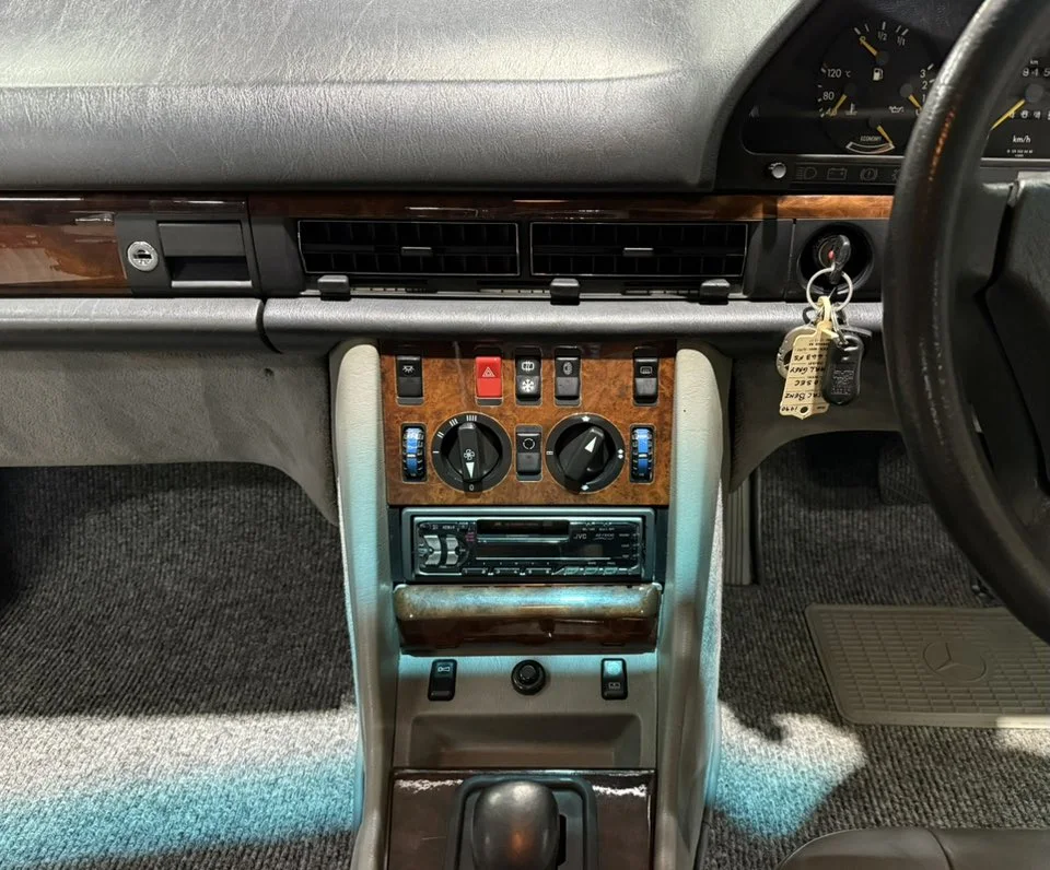 1991 Mercedes-Benz W126 560SEC