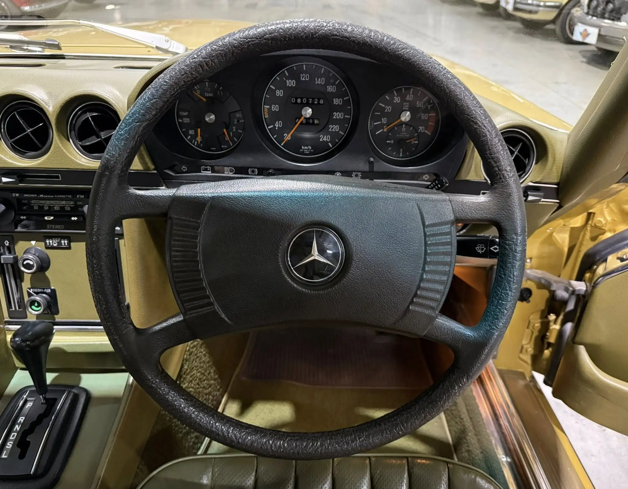 1977 Mercedes-Benz R107 450SL
