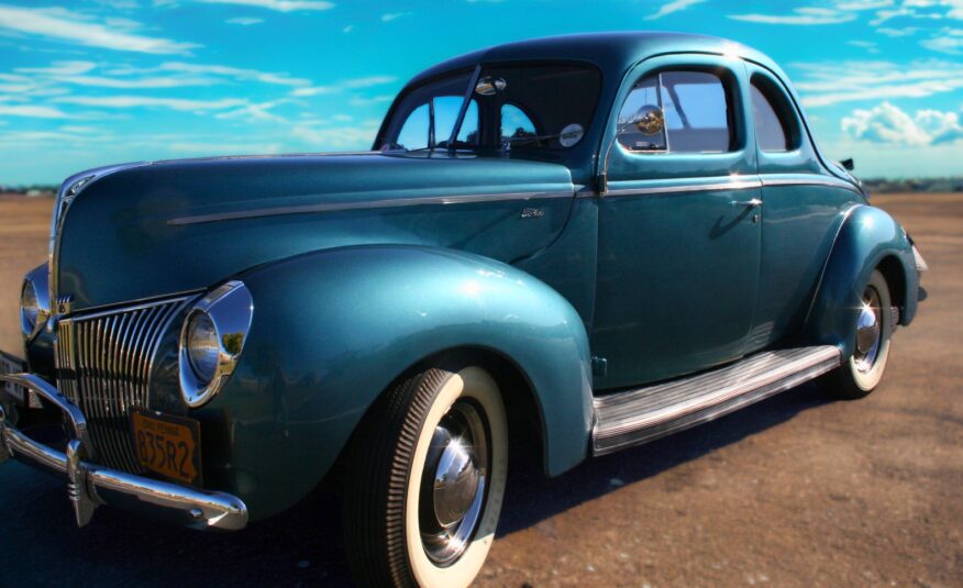 1940 Ford Business Coupe Deluxe Model 01A