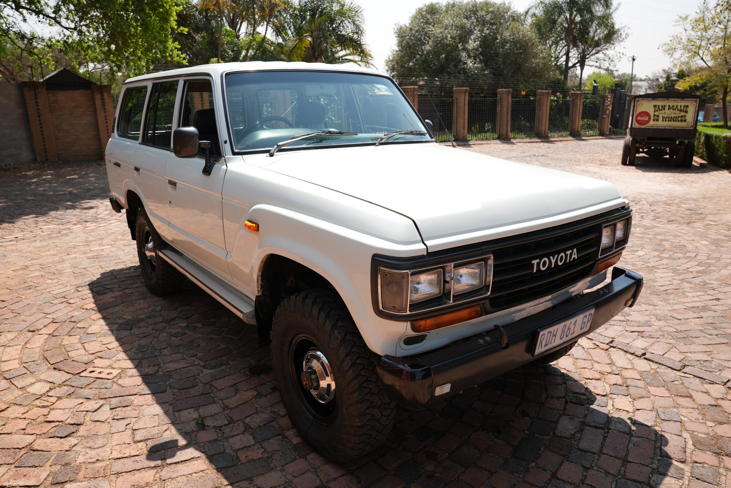 1988 Toyota Land Cruiser FJ62