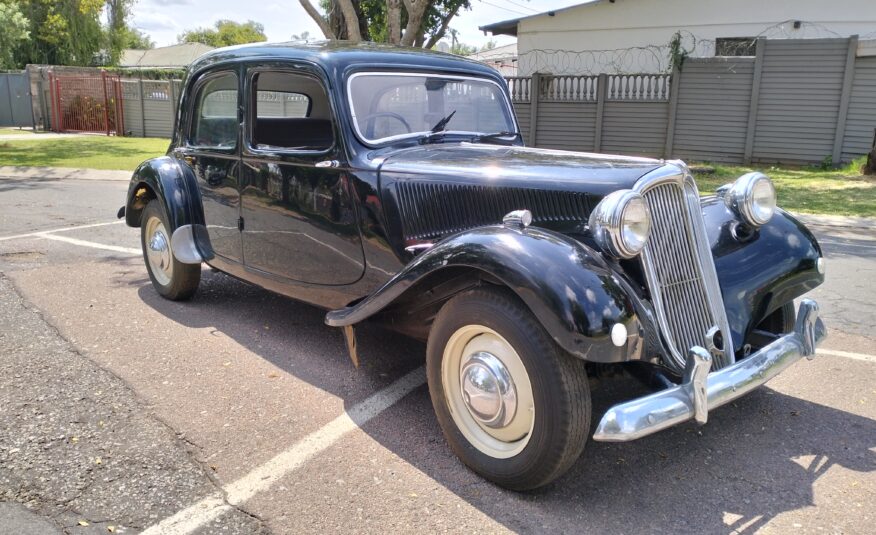 1952 Citroen L15