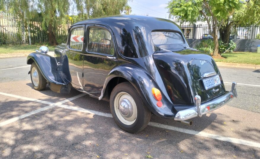 1952 Citroen L15