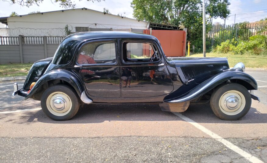 1952 Citroen L15