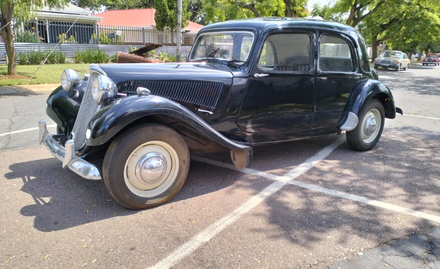 1952 Citroen L15
