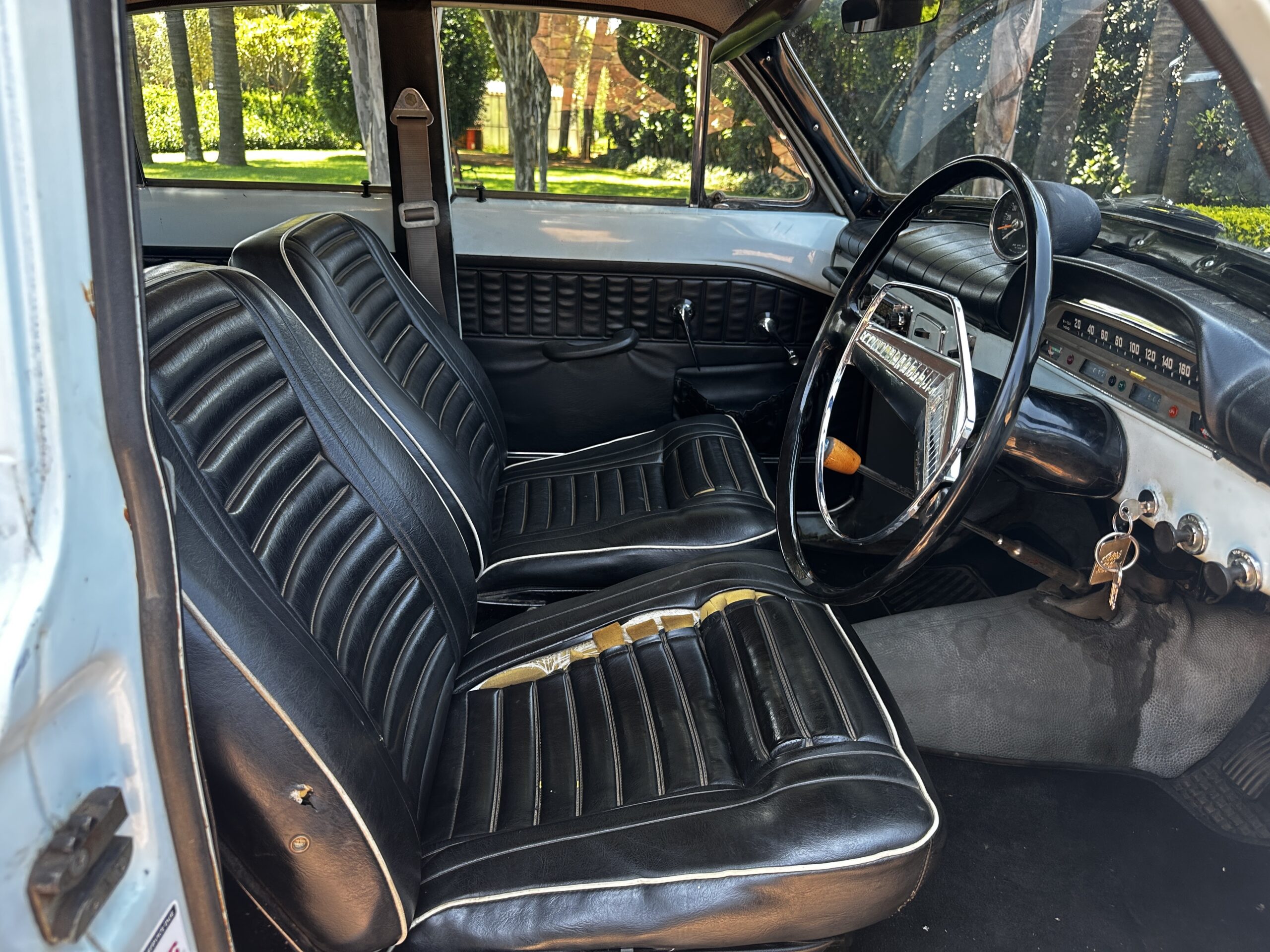 1966 Volvo 122S