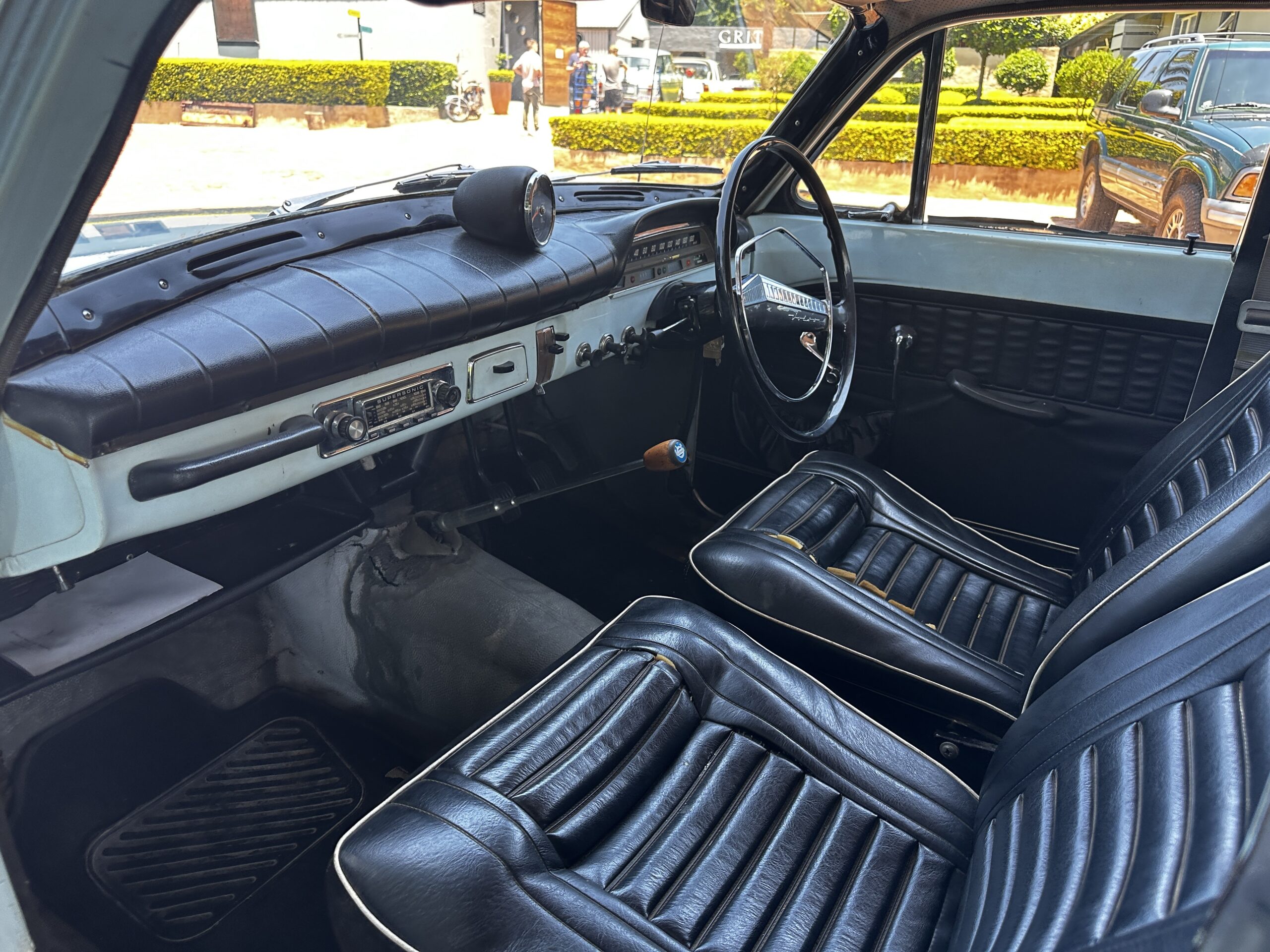 1966 Volvo 122S