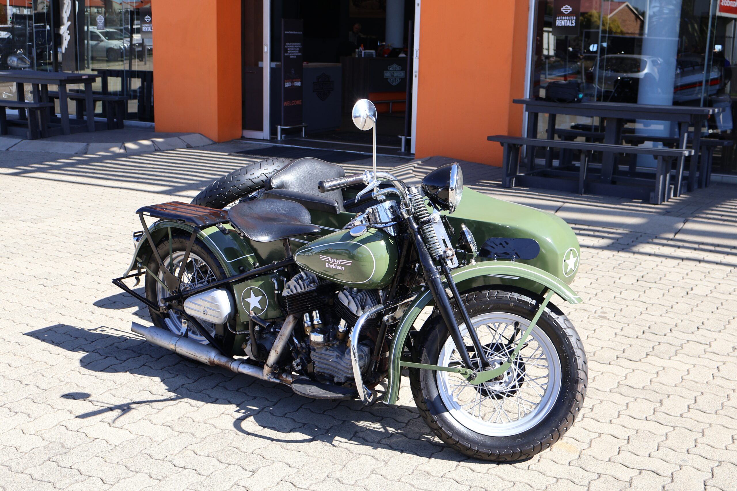1941 Harley-Davidson 1012