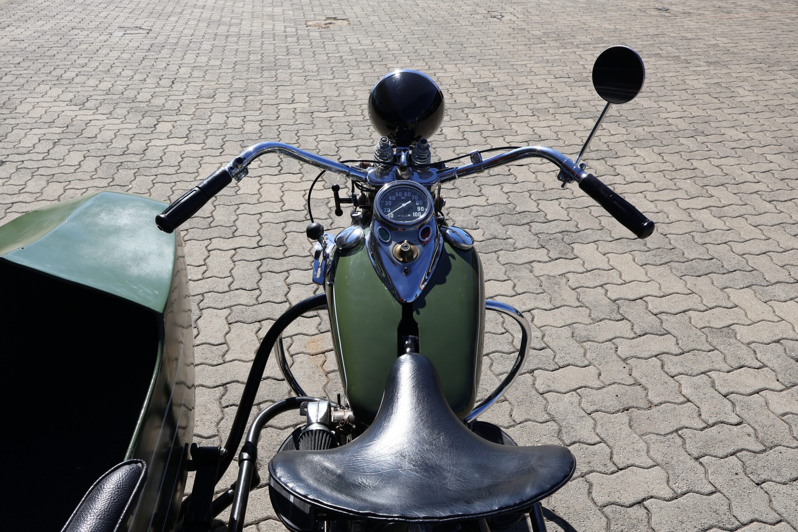 1941 Harley-Davidson 1012