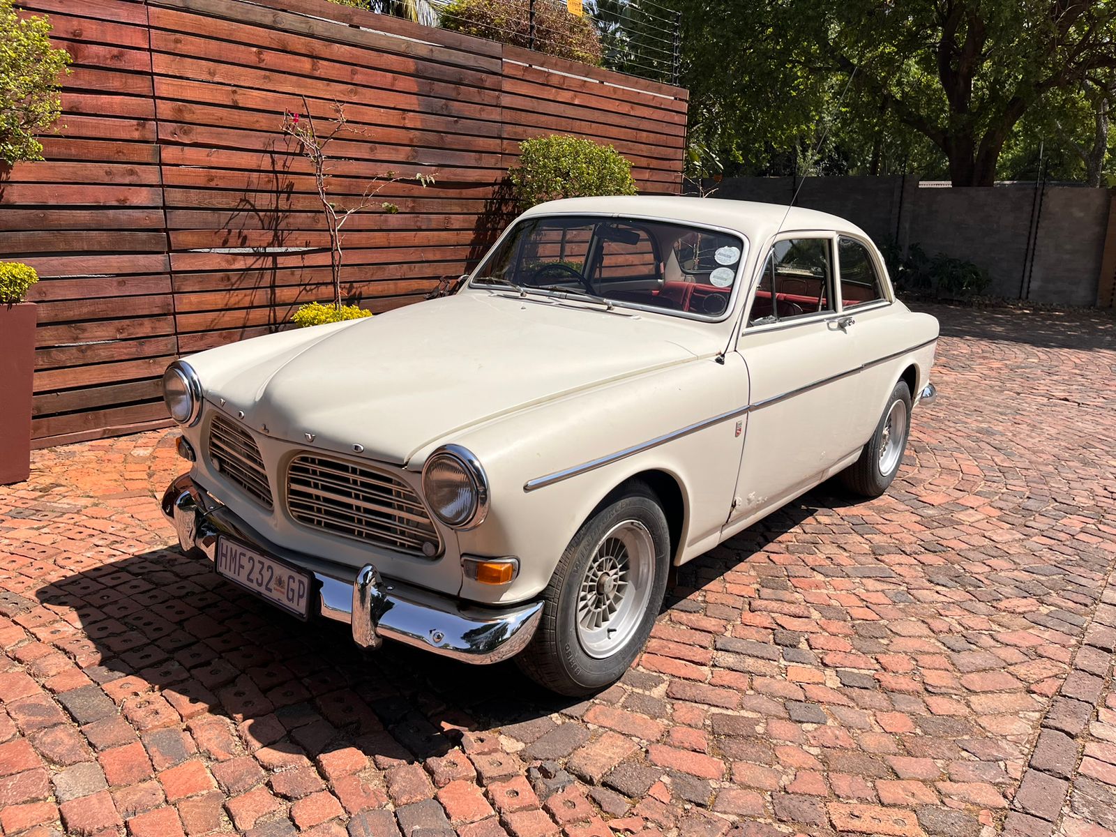 1969 Volvo 122S