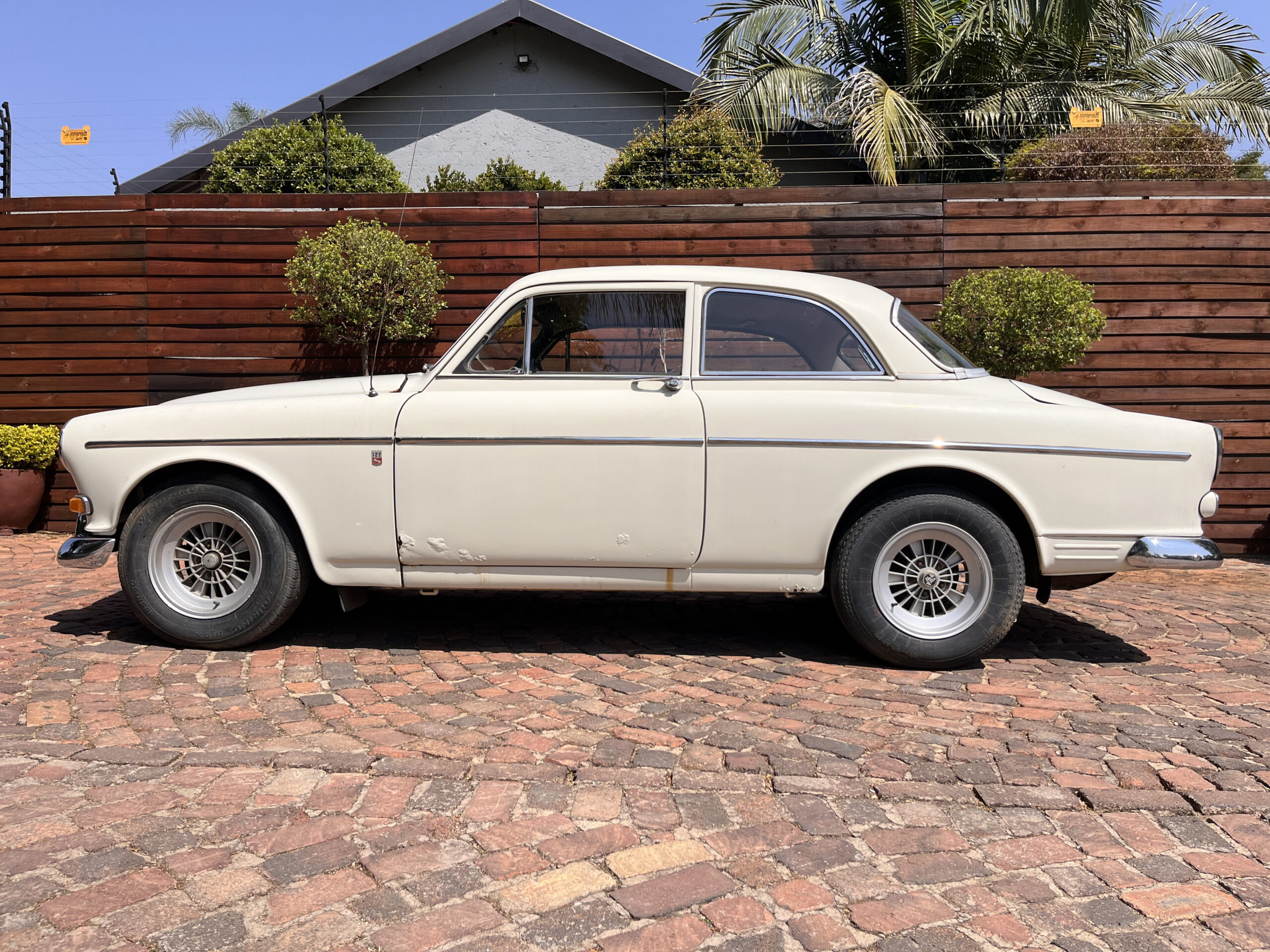1969 Volvo 122S
