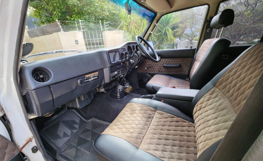 1989 Toyota Land Cruiser FJ62