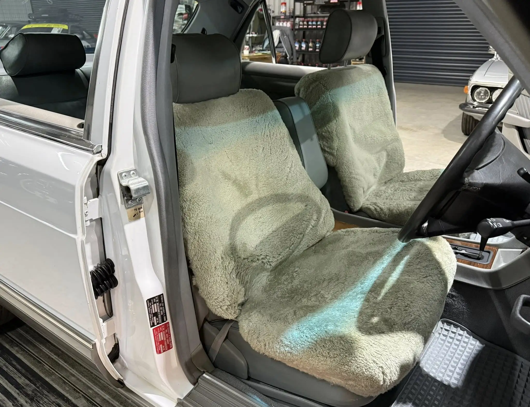 1990 Mercedes Benz W126 500SE