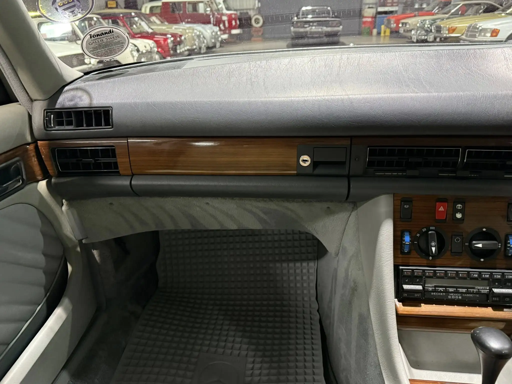 1990 Mercedes Benz W126 500SE