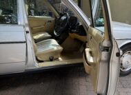 1985 Mercedes Benz W123 200 Manual