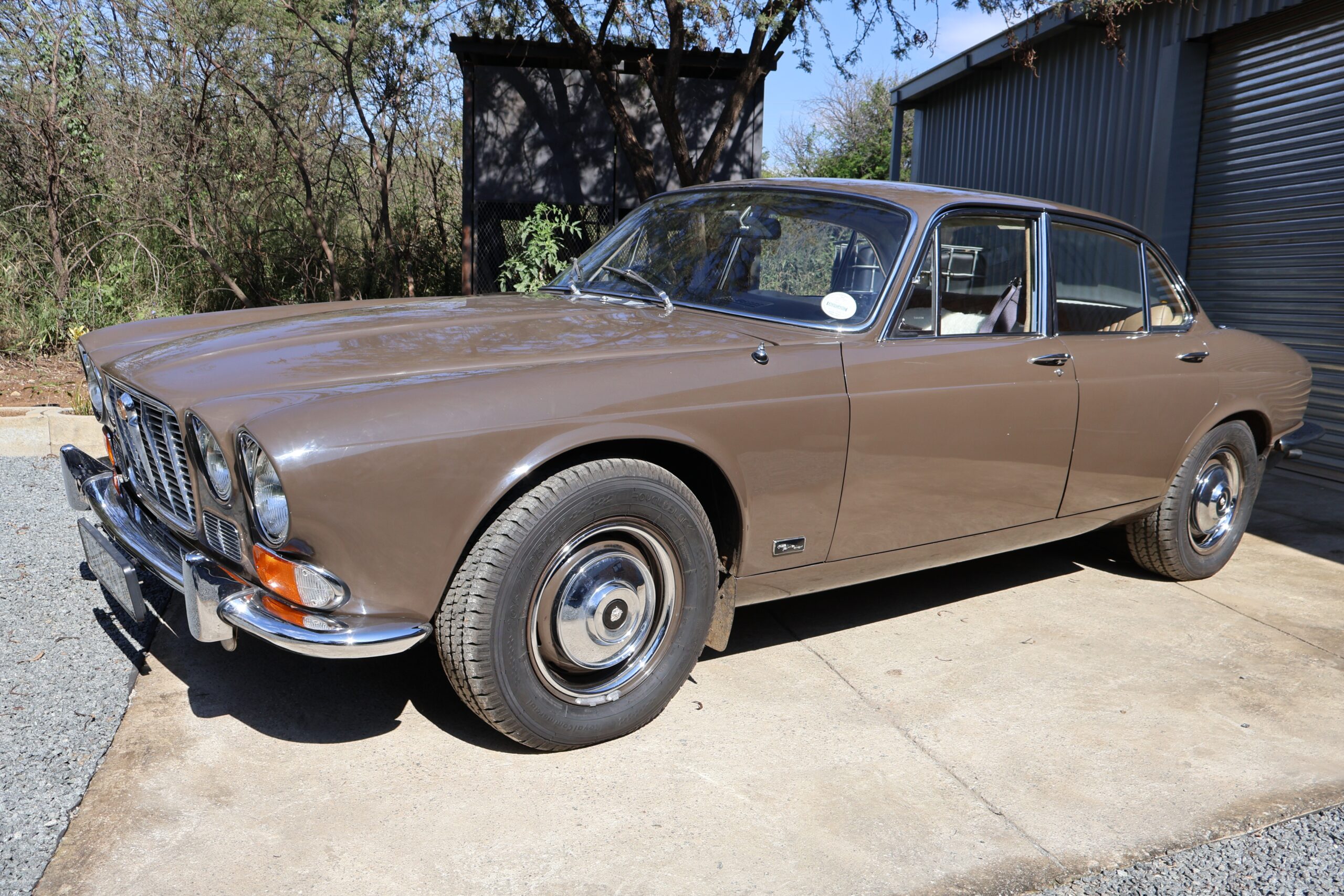 1971 Jaguar XJ6