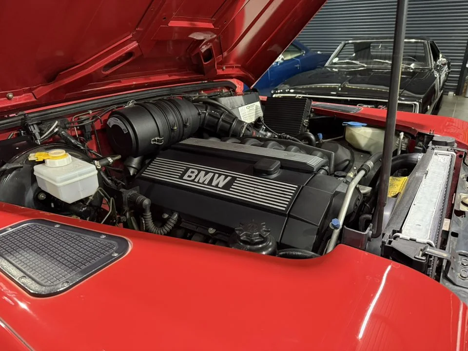 2000 Land Rover Defender 90 2.8i