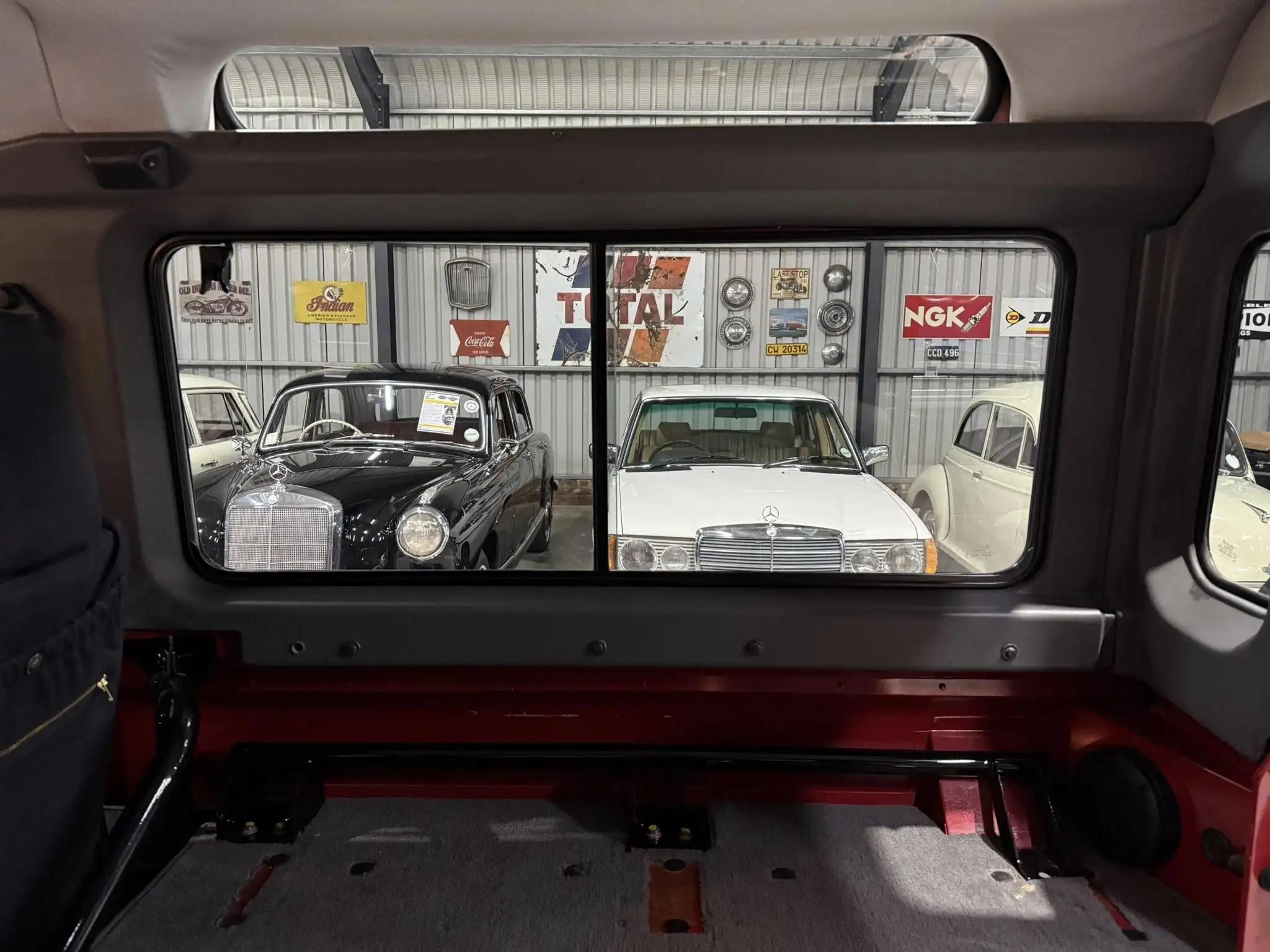 2000 Land Rover Defender 90 2.8i