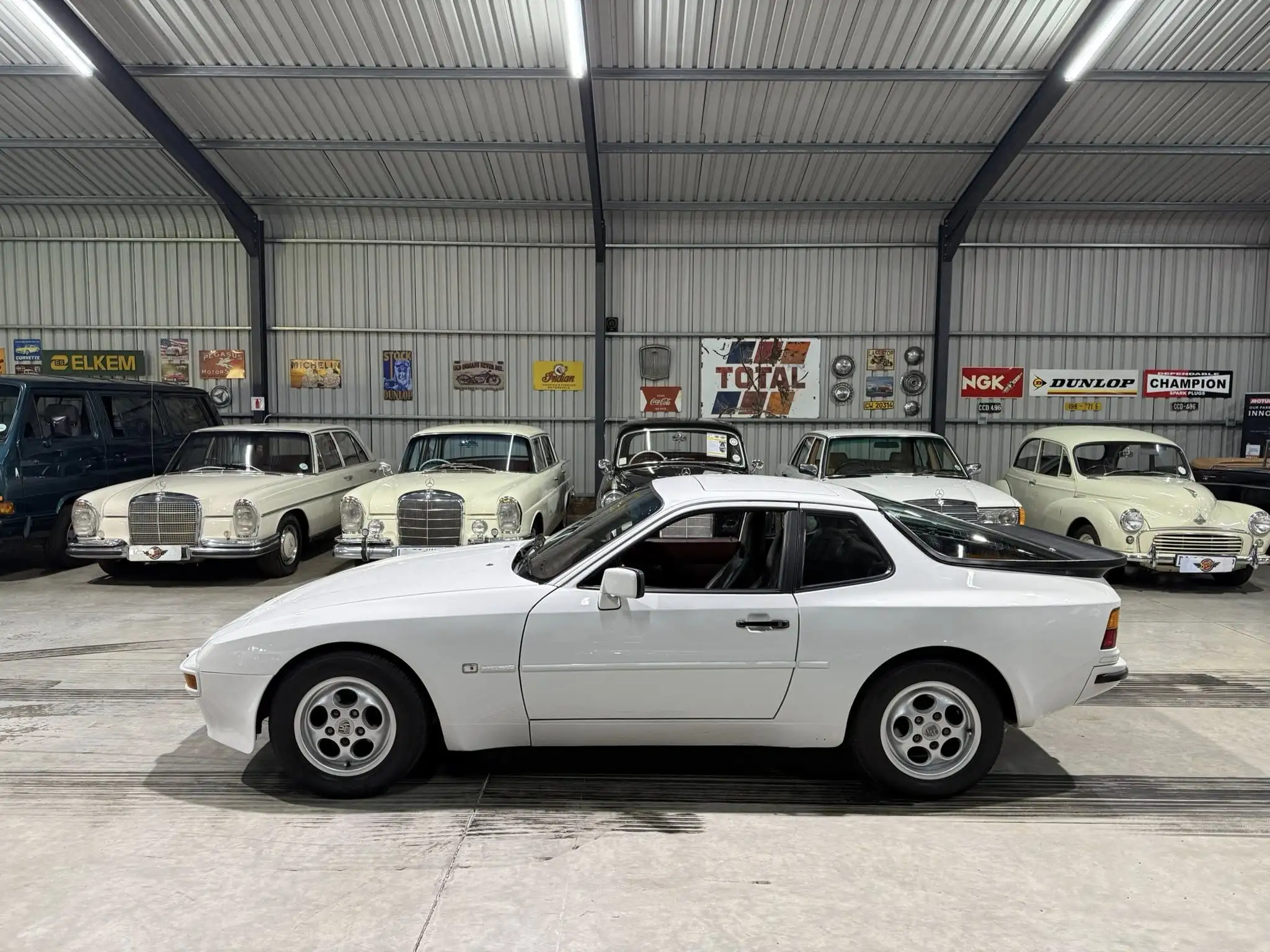 1987 Porsche 944 S