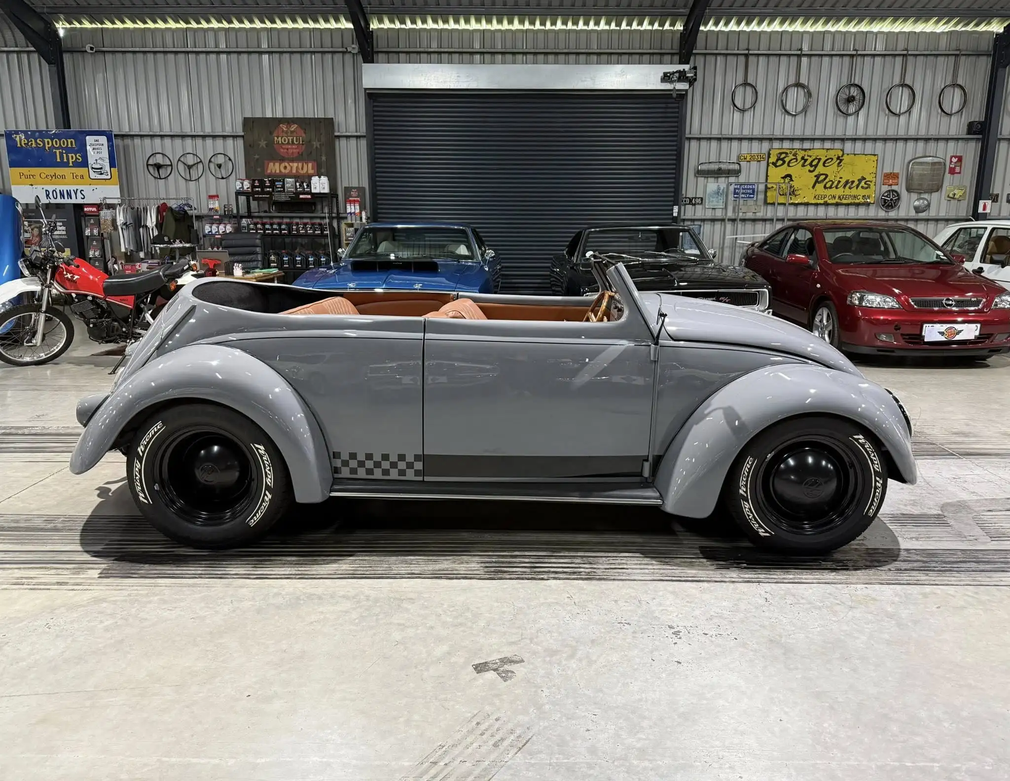 1964 Volkswagen Beetle Rod – Custom Build