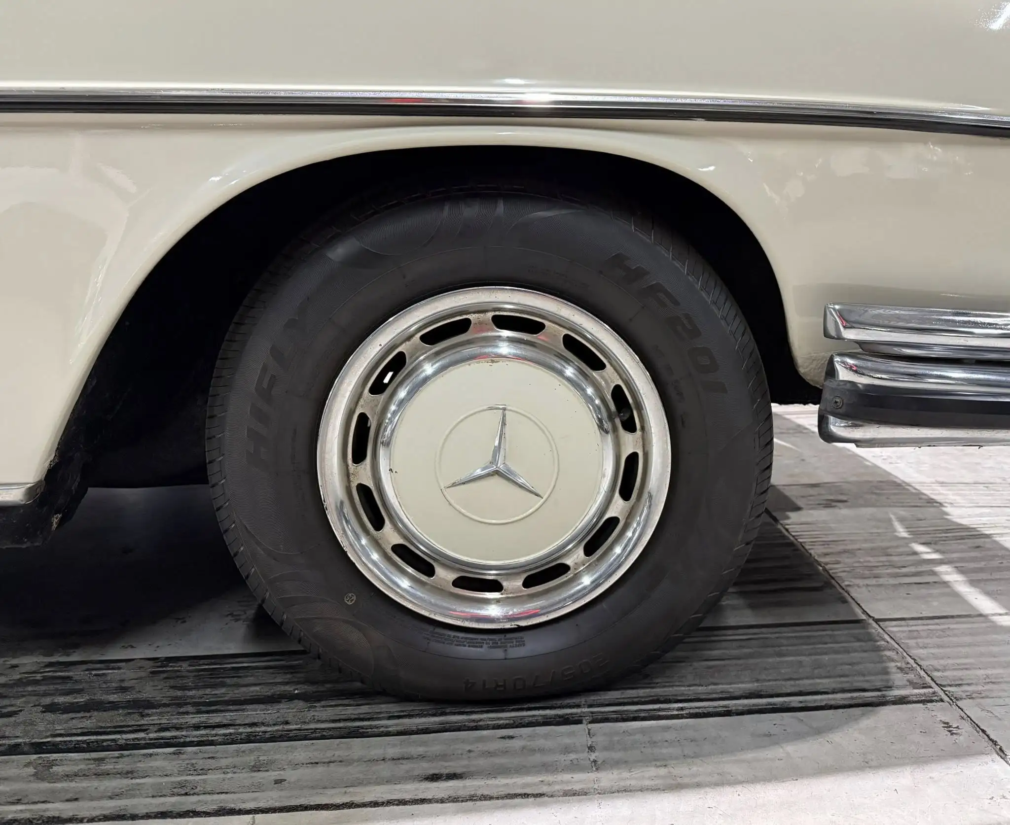 1970 Mercedes-Benz W108 280S