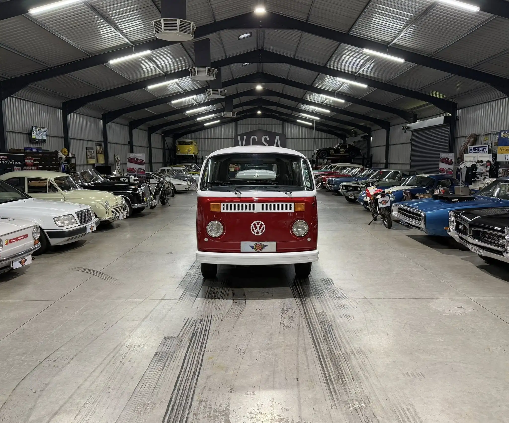 1977 Volkswagen Kombi 2000