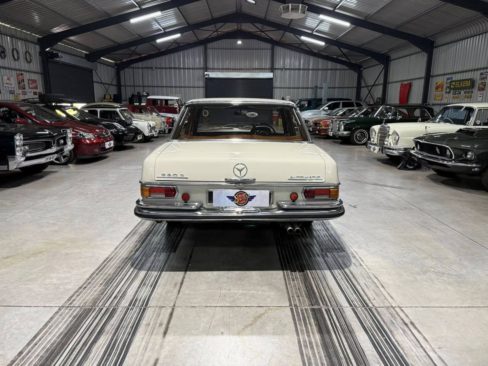 1970 Mercedes-Benz W108 280S