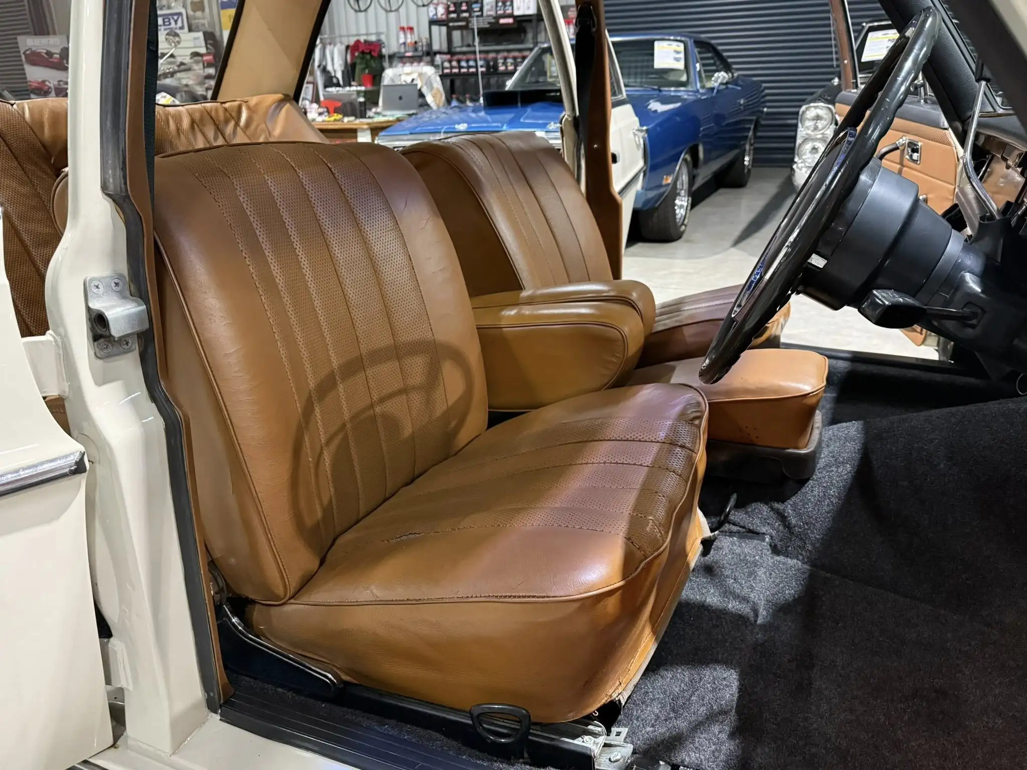 1970 Mercedes-Benz W108 280S