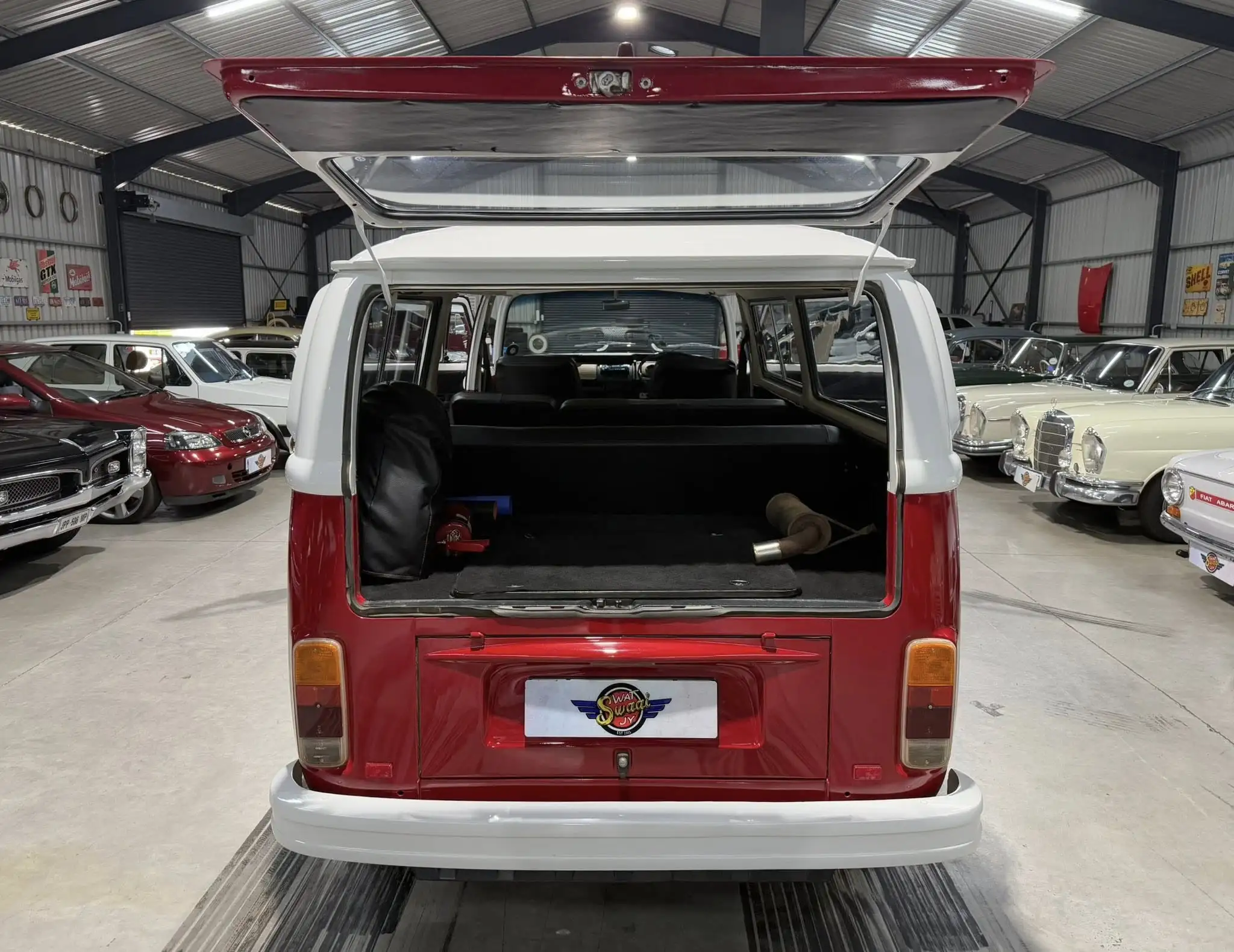 1977 Volkswagen Kombi 2000