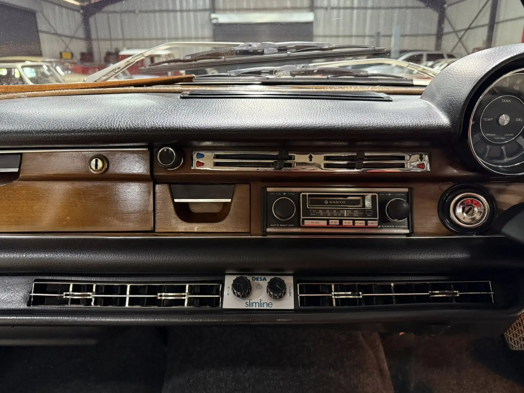 1970 Mercedes-Benz W108 280S