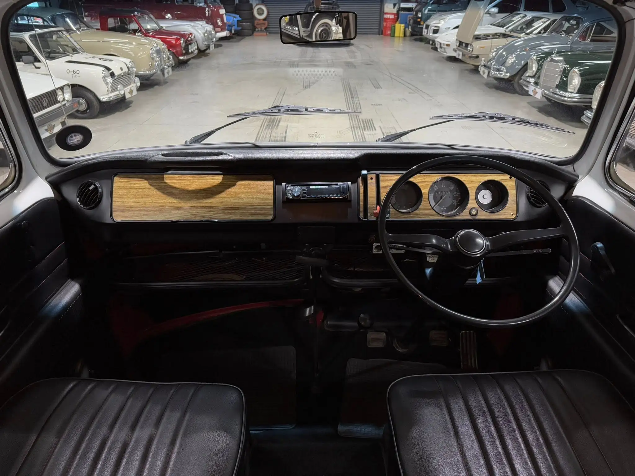 1977 Volkswagen Kombi 2000