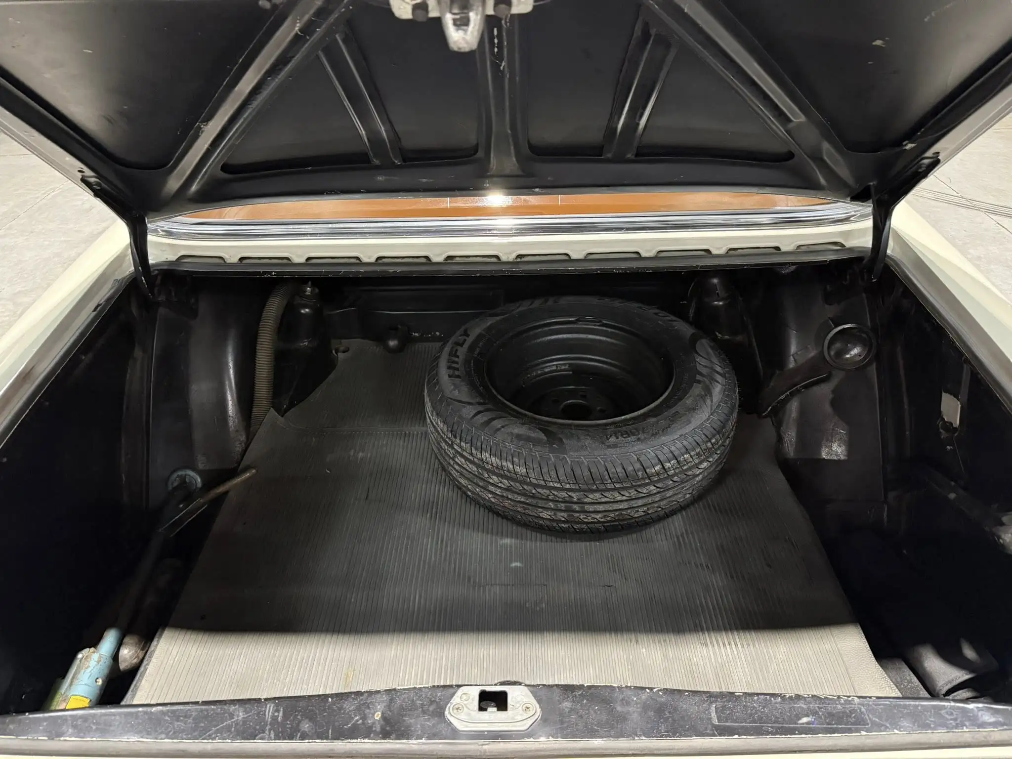 1970 Mercedes-Benz W108 280S