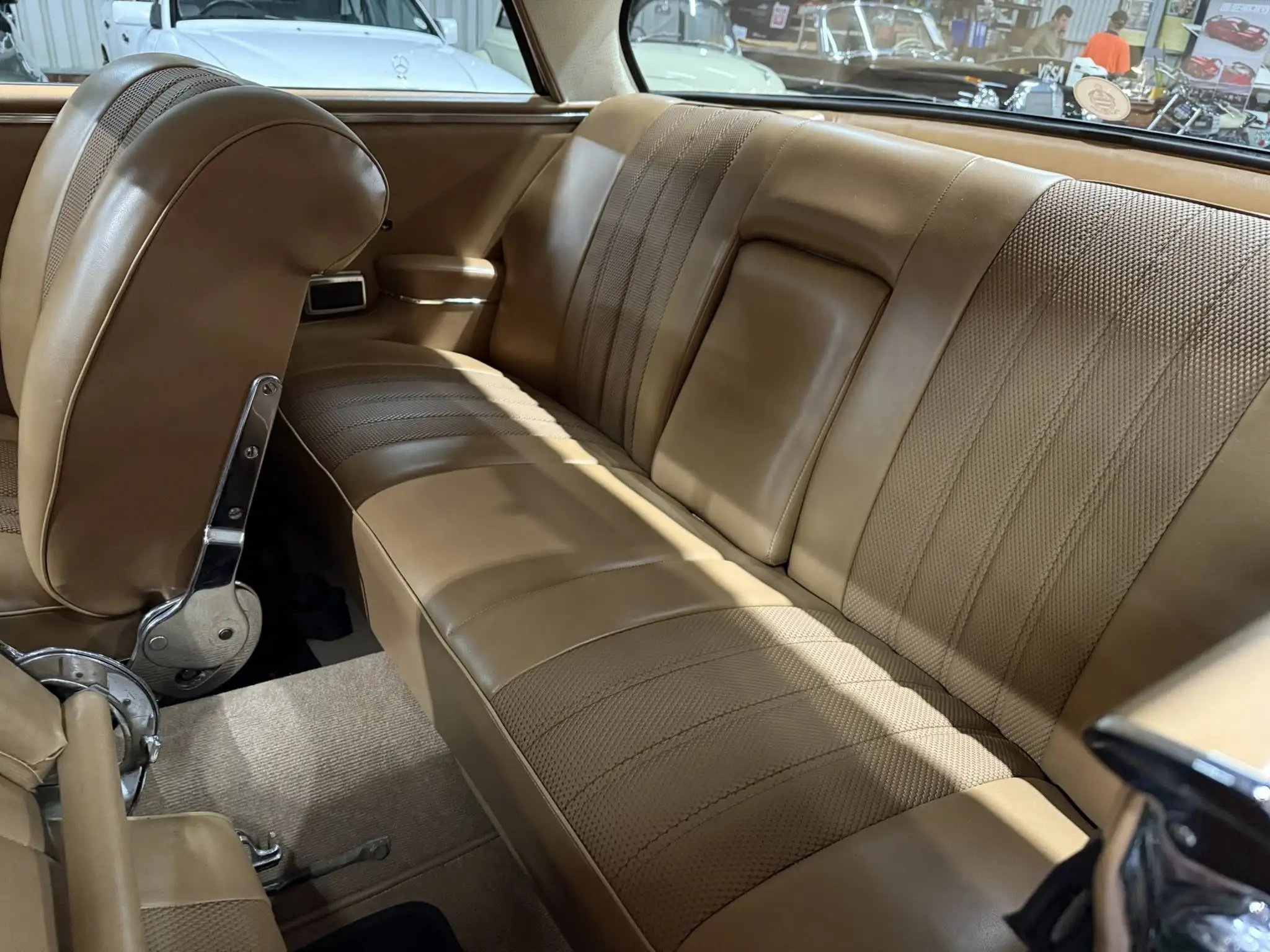 1963 Mercedes-Benz W111 220SE Coupé