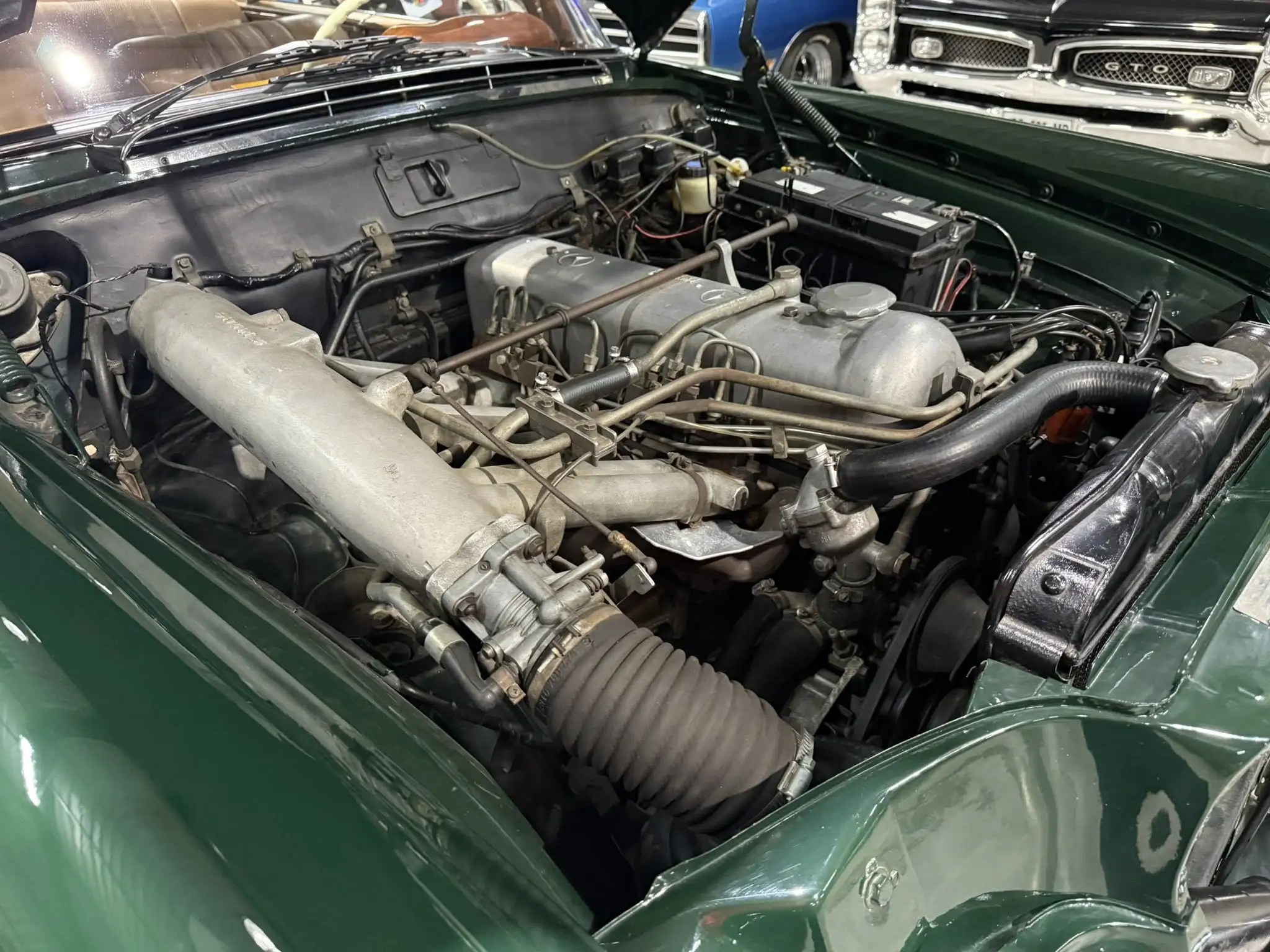 1963 Mercedes-Benz W111 220SE Coupé