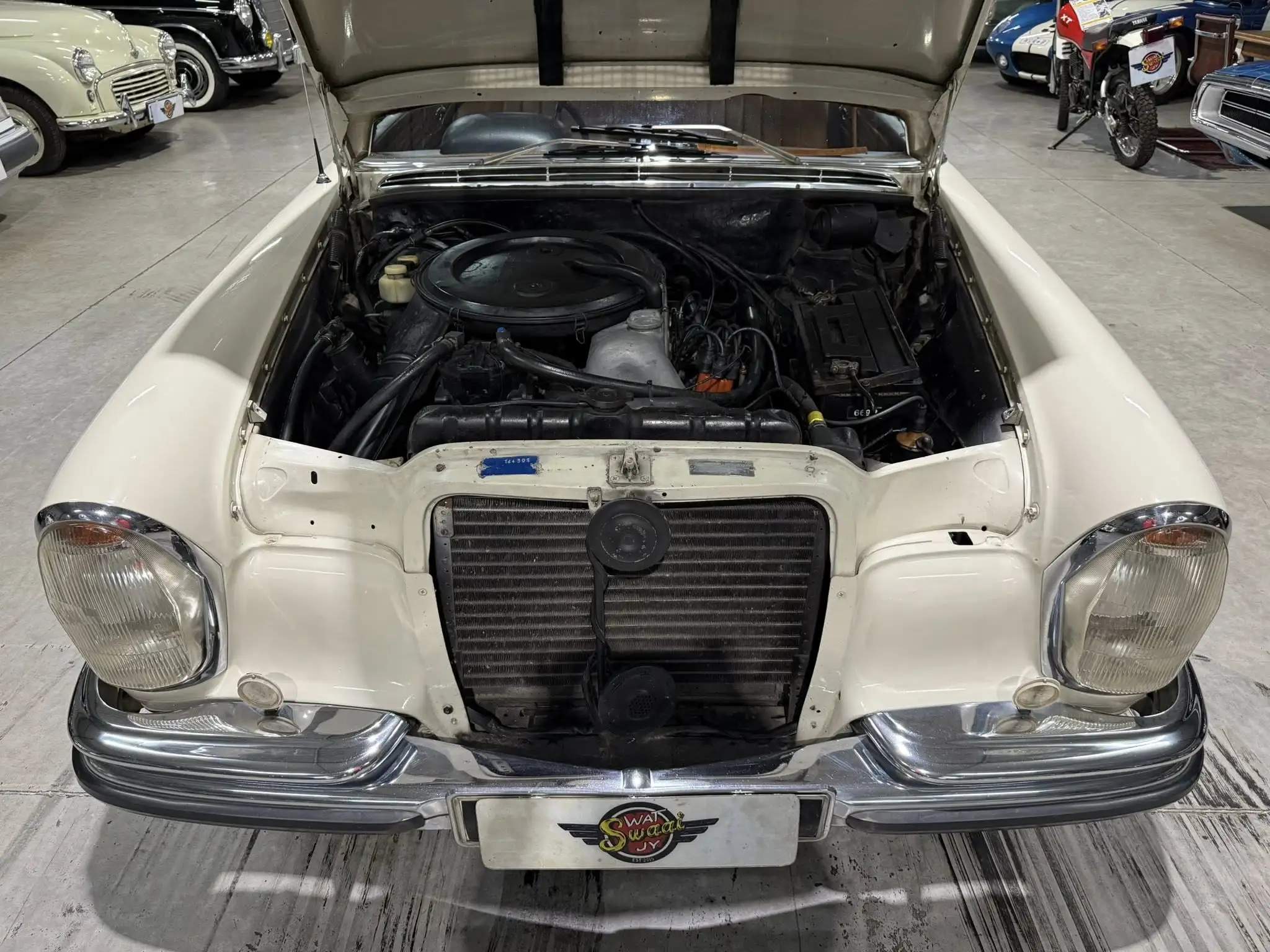 1970 Mercedes-Benz W108 280S