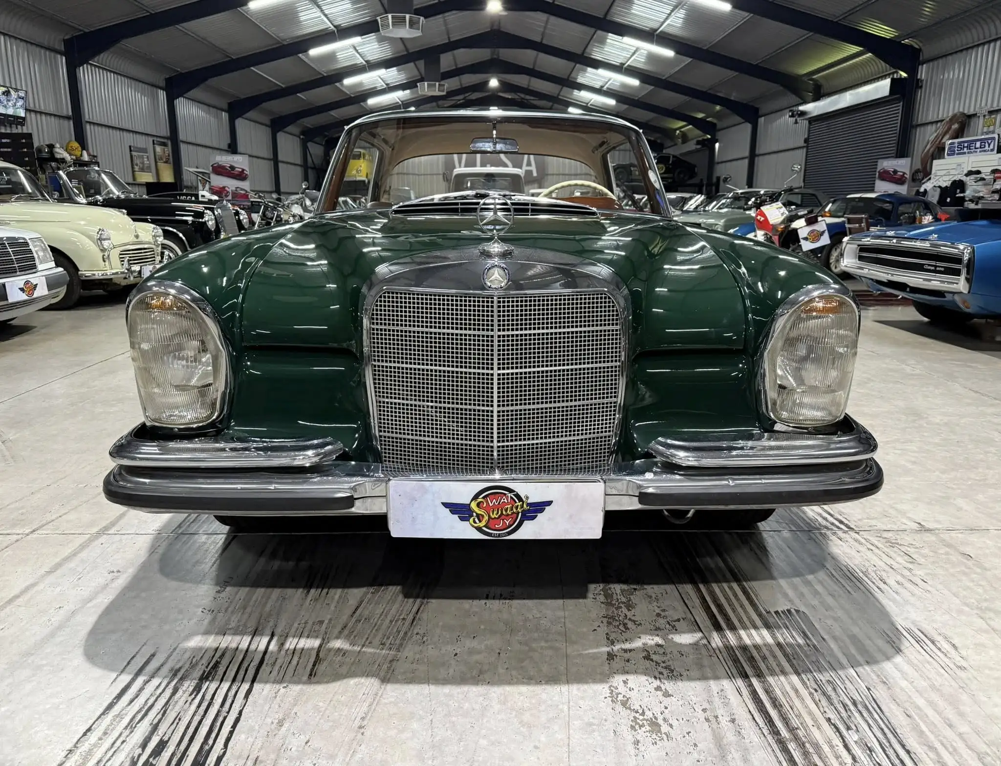 1963 Mercedes-Benz W111 220SE Coupé