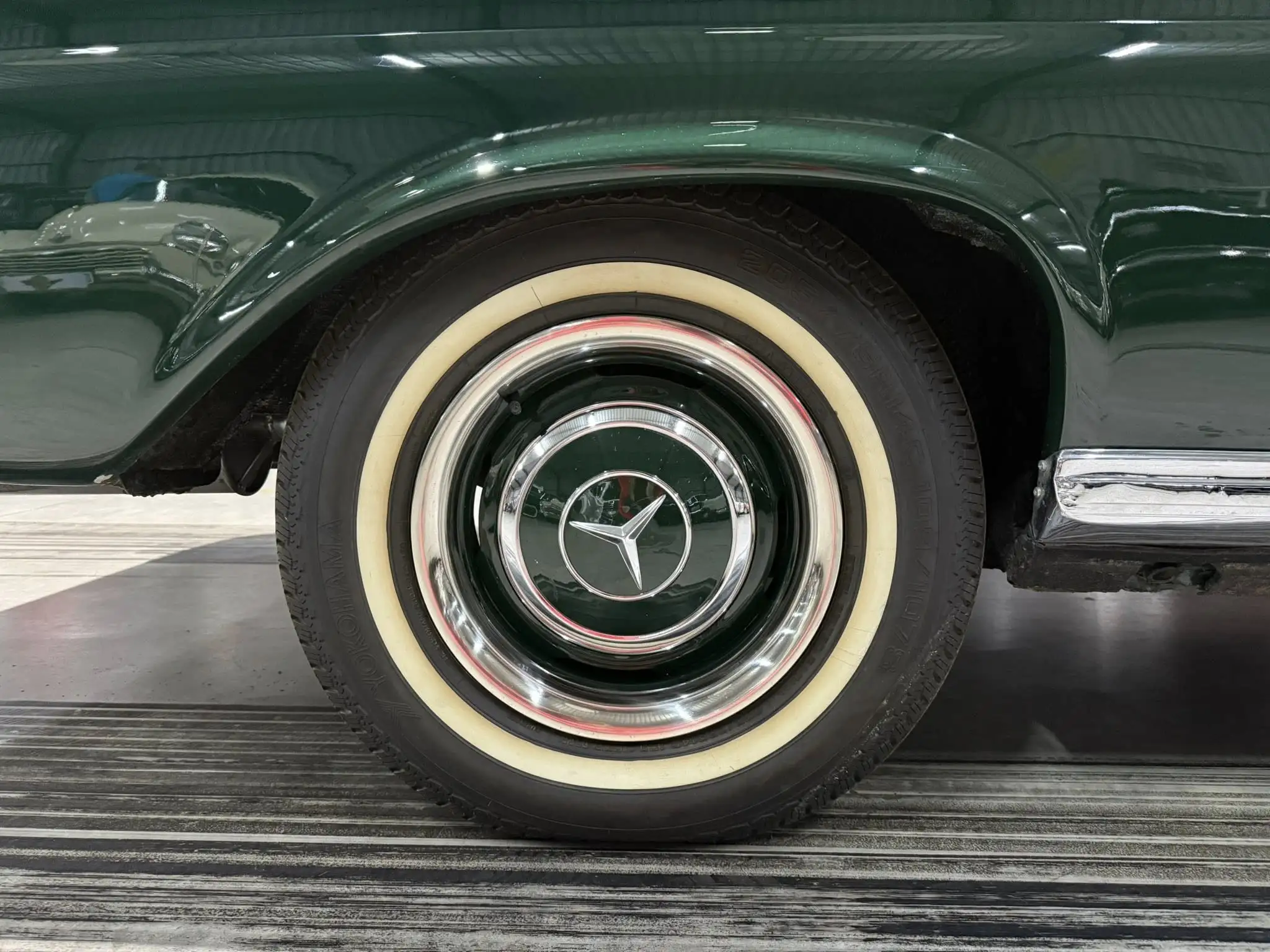 1963 Mercedes-Benz W111 220SE Coupé