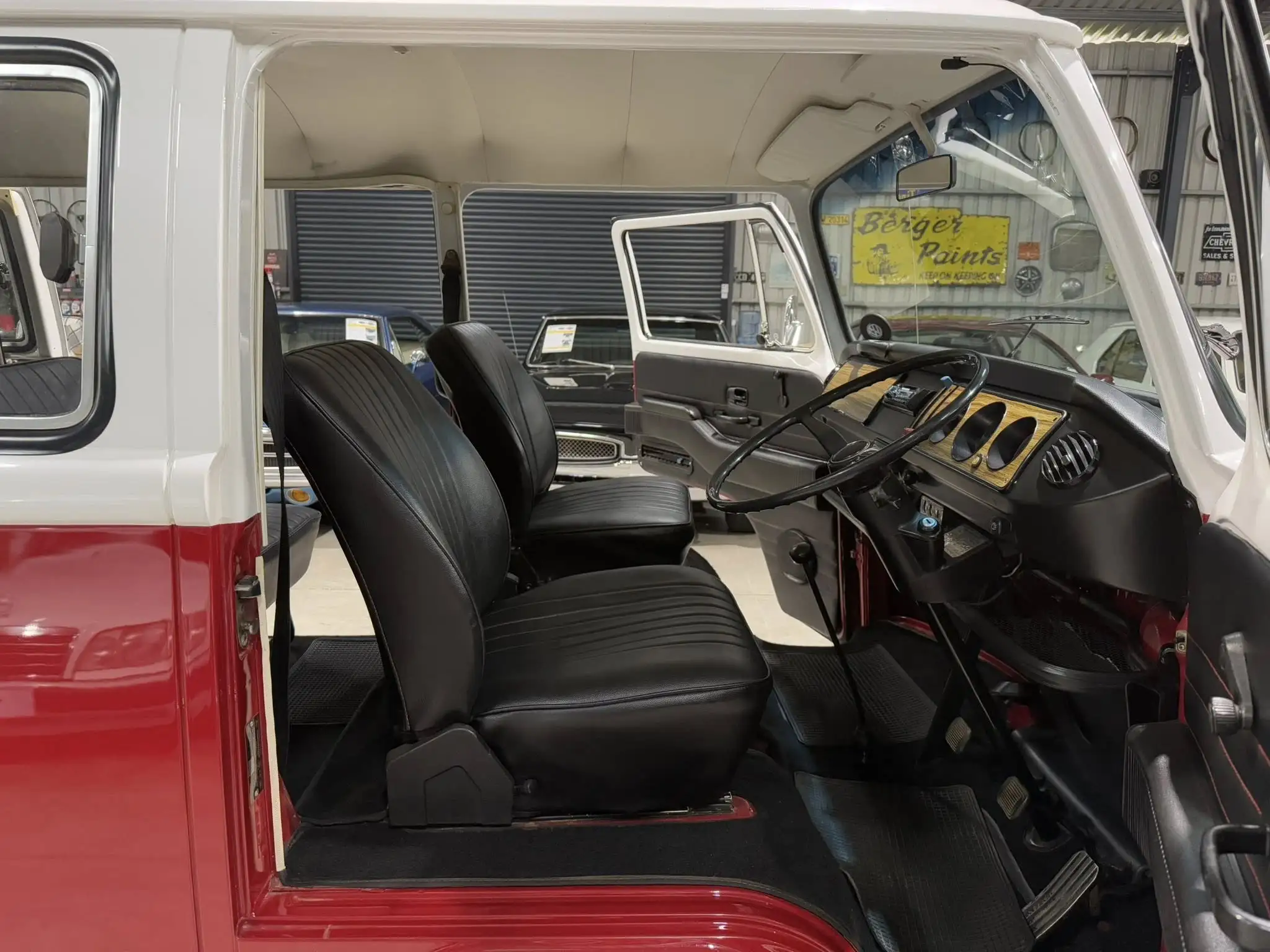 1977 Volkswagen Kombi 2000