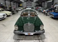 1963 Mercedes-Benz W111 220SE Coupé