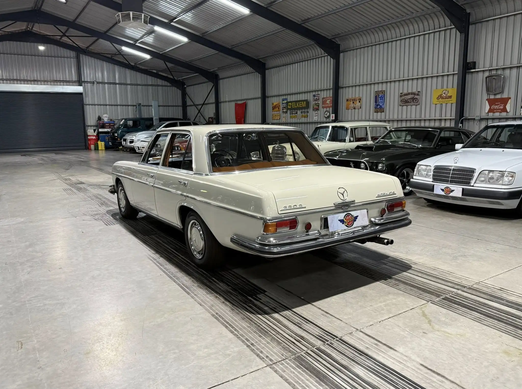 1970 Mercedes-Benz W108 280S