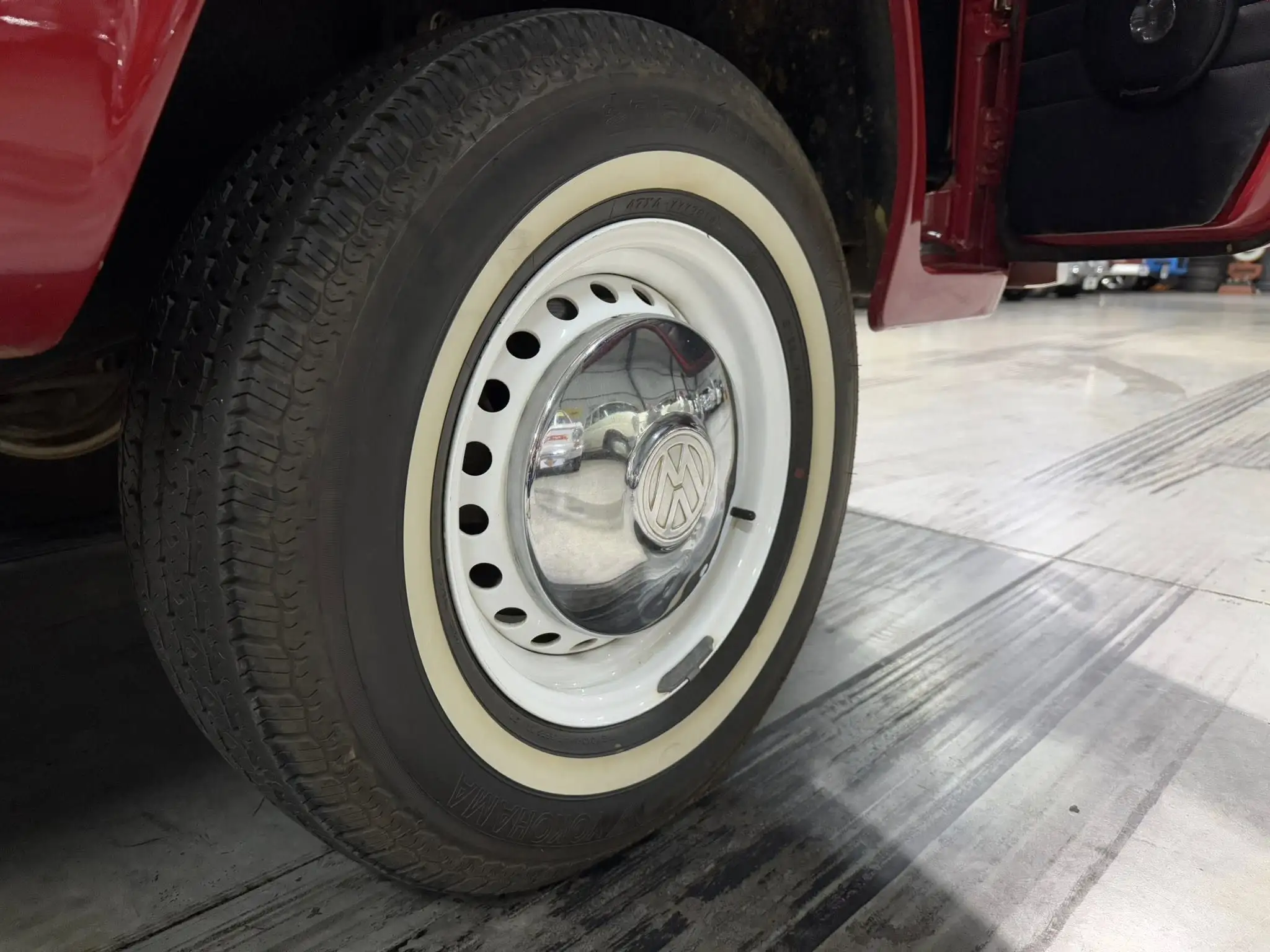 1977 Volkswagen Kombi 2000