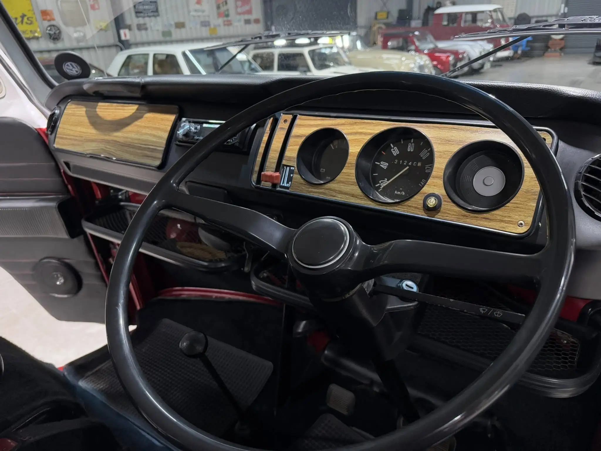 1977 Volkswagen Kombi 2000