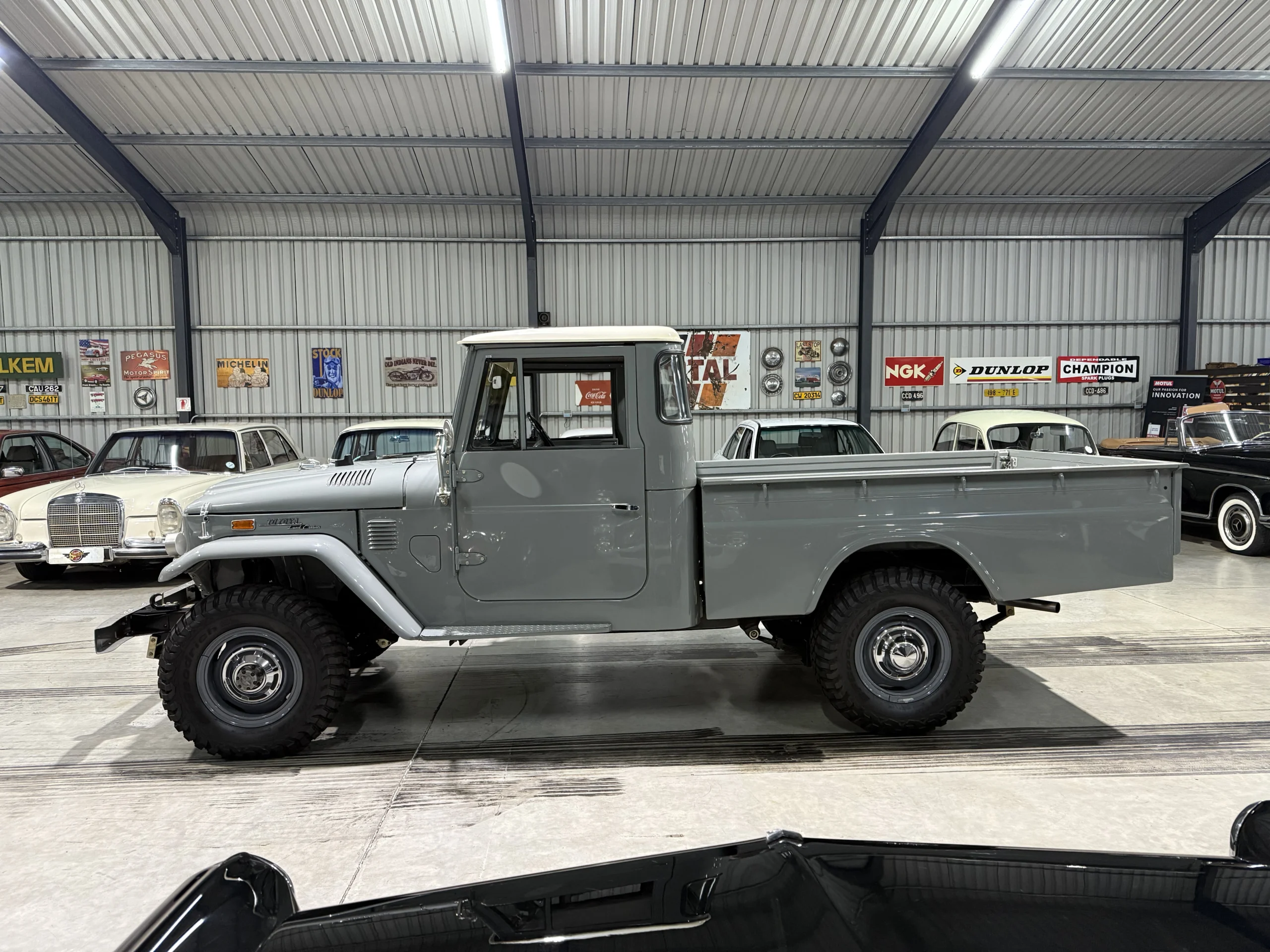 1972 Toyota Land Cruiser FJ45