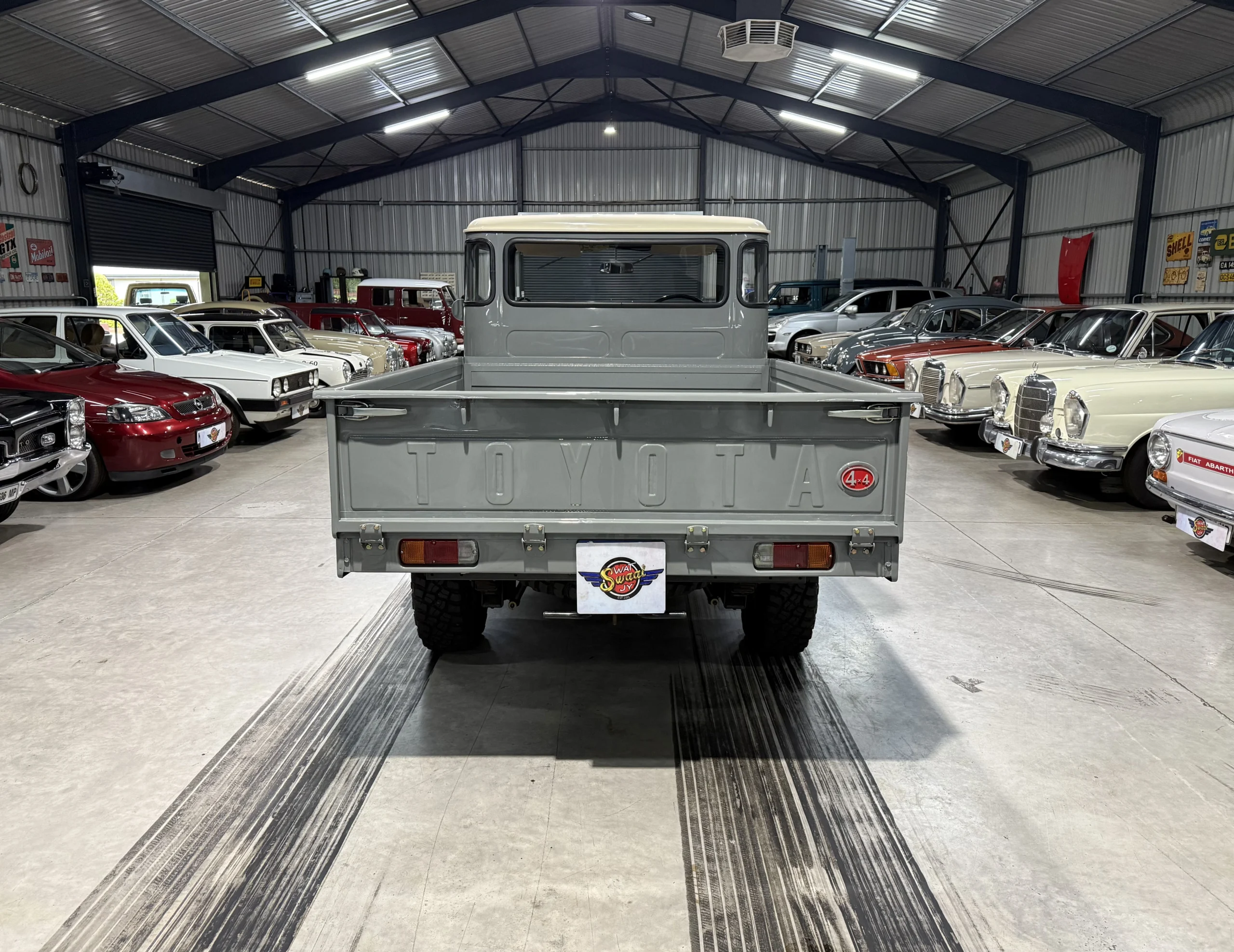 1972 Toyota Land Cruiser FJ45