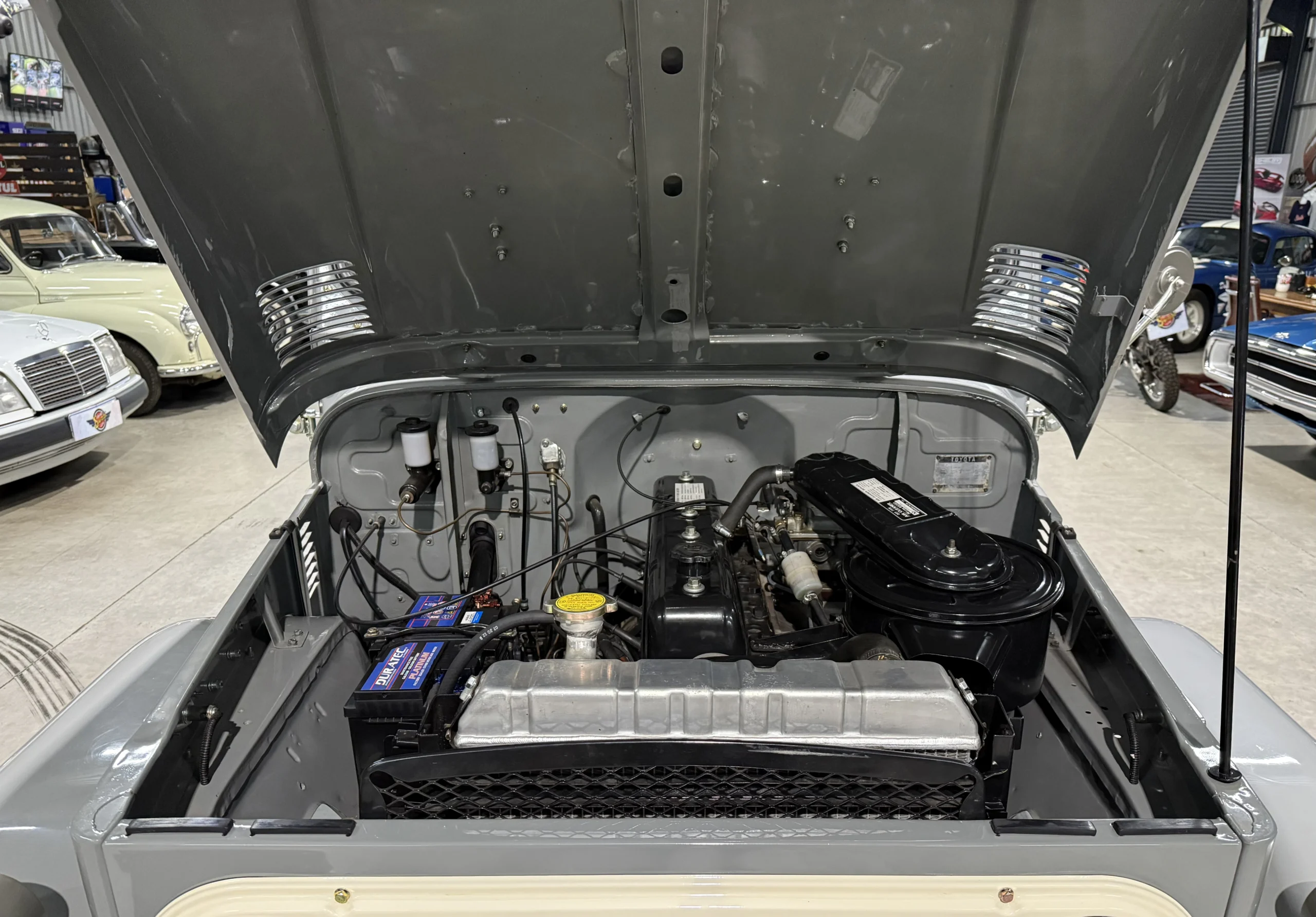 1972 Toyota Land Cruiser FJ45