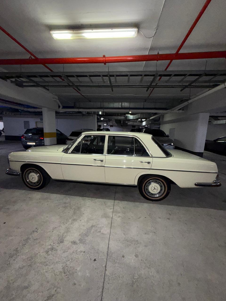 1970 Mercedes-Benz 280SE W108