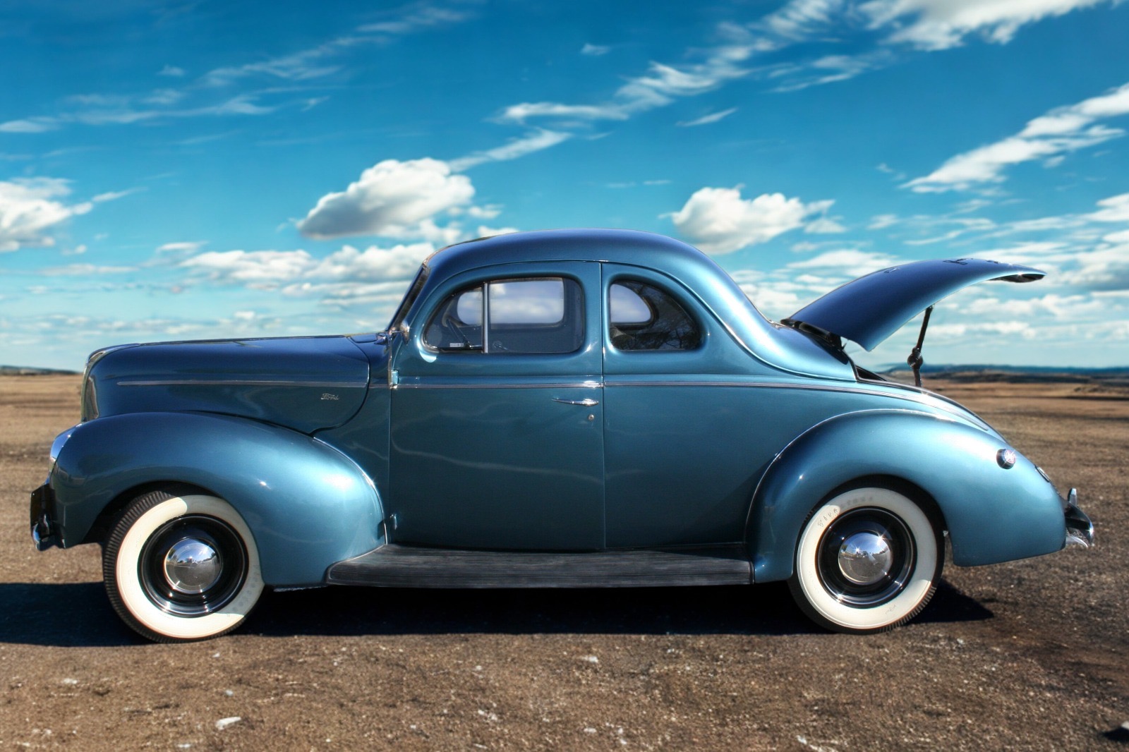 1940 Ford Business Coupe Deluxe Model 01A
